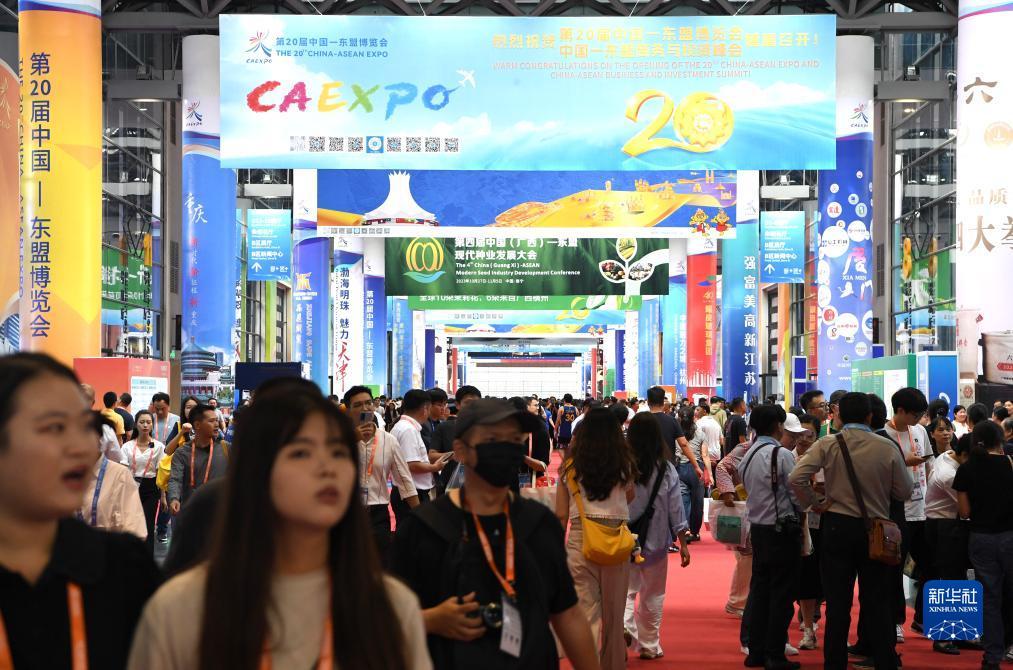 奔驰游戏网址是多少